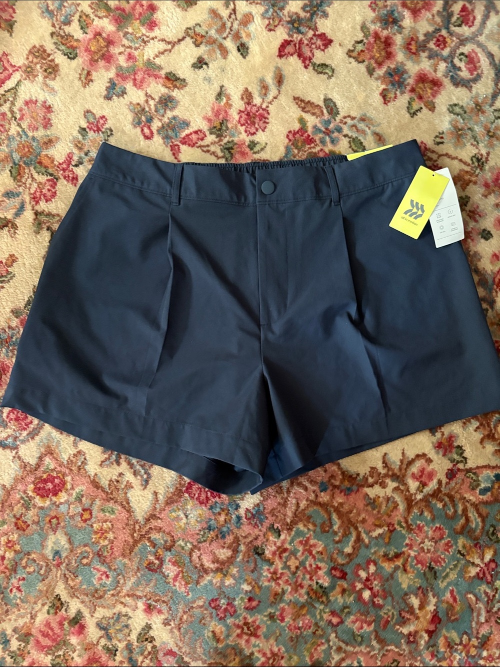 NWT golf shorts